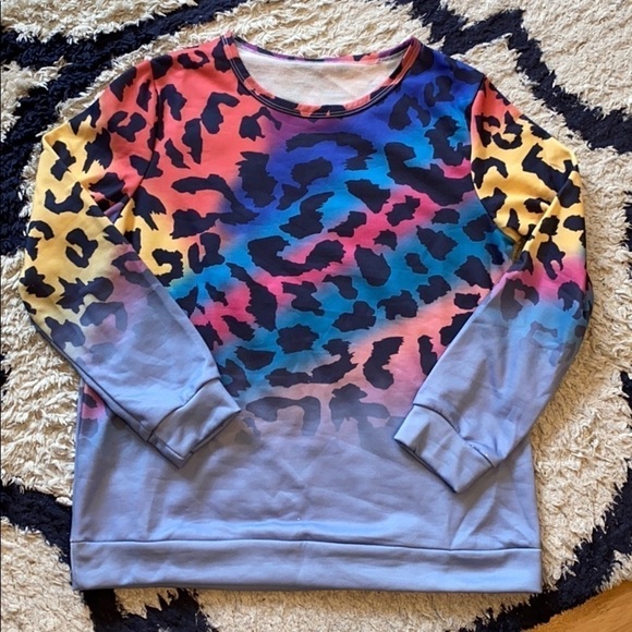 Tops - NWOT rainbow cheetah top